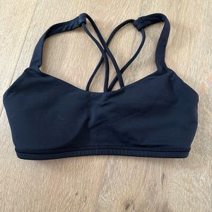 Lululemon Free to Be Bra